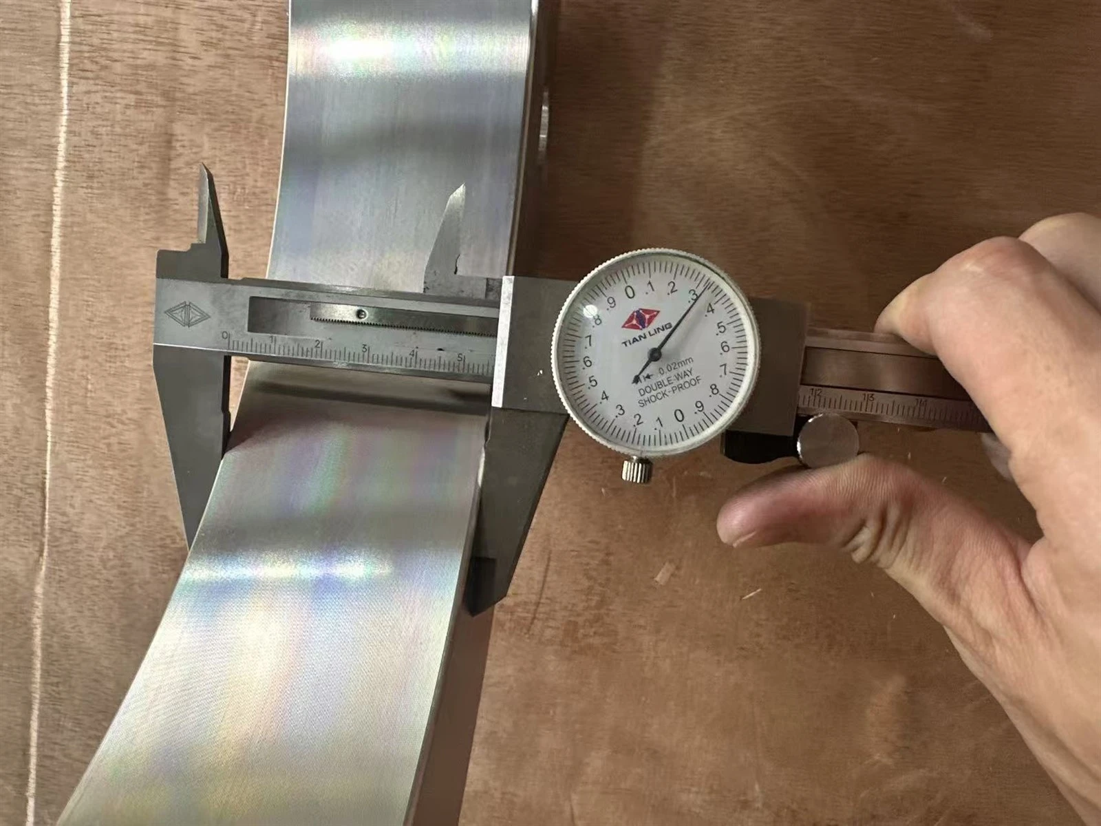 Measuring Flange Bolt Holes Measuring Flange Bolt Holes