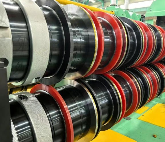 Stainless steel coil slitting Stainless steel coil slitting